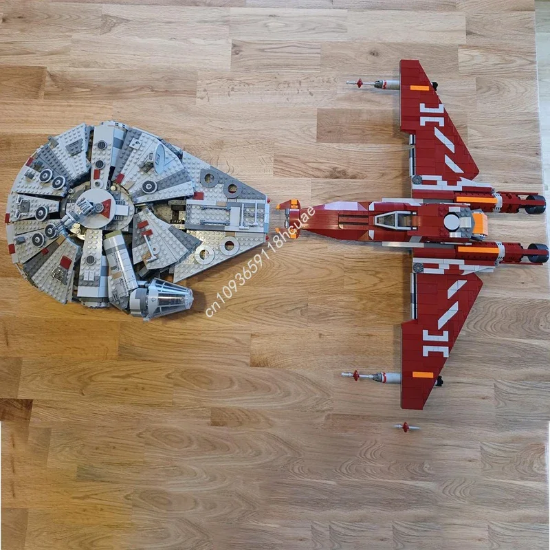 771 peças MOC Republic Striker - Lego Set Creator avaliação e preço